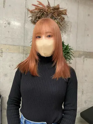 カラー wewe: momoeのヘアスタイル