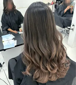 ロング カラー ALIVE原宿🖤 カラーリストるねこのヘアスタイル