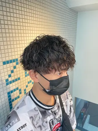 ショート カラー パーマ メンズ 🔥メンズヘア🔥 セヤシュウヘイのヘアスタイル