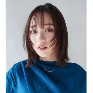 ミディアム ITbyALBUM 下北沢店のヘアスタイル