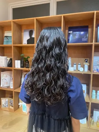 ロング chihiro / ミディアムヘアのヘアスタイル