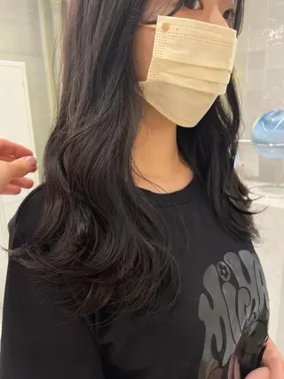 ロング カラー 遠藤 眞実のヘアスタイル