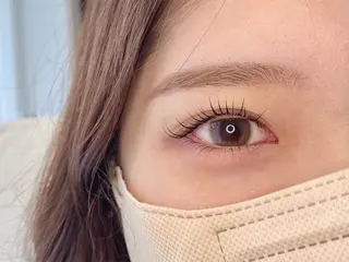 マツエク・マツパ Lowen 野原の眉毛・アイブロウイメージ