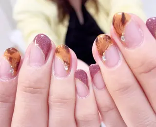 ネイル manis .のネイルデザイン