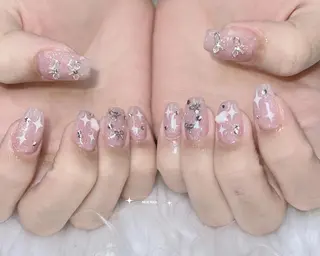 ネイル RINA 🤍のネイルデザイン