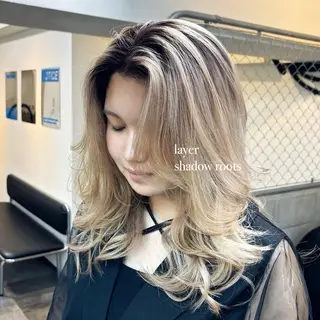 セミロング カラー 🌈艶ハイトーン🌈 心を込めます🤝涼介のヘアスタイル