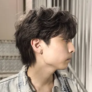 ショート パーマ ボブ・レイヤーカット 吉敷航一のヘアスタイル