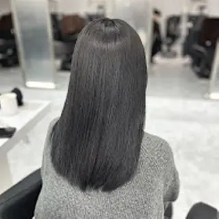 カラー 【公式】横浜 THREE🤎🕯️のヘアスタイル