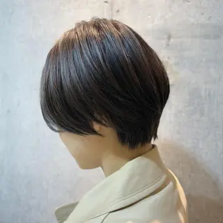 ショート カラー 暗髪/艶髪/Ono .のヘアスタイル