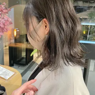 ミディアム カラー マエダ リョウのヘアスタイル