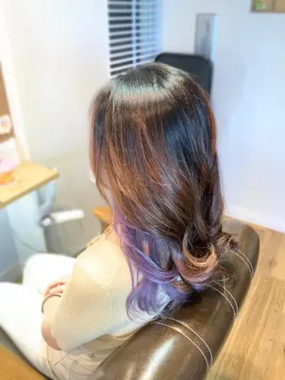 カラー 堀 望美のヘアスタイル