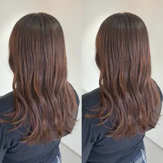 セミロング カラー schon所属・み うのヘアスタイル