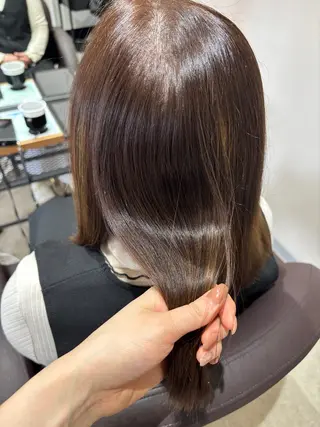 ミディアム カラー miri.. yukinaのヘアスタイル