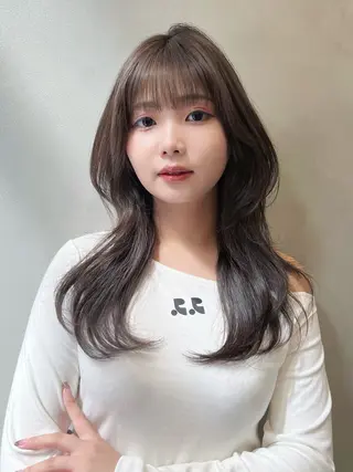 セミロング カラー 大人韓国ヘア🇰🇷 蒲生優のヘアスタイル