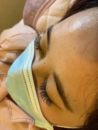 マツエク・マツパ 舟橋 瑞稀のヘアスタイル