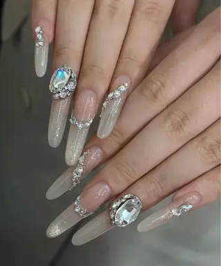 ネイル D-BEAUTY Nailsalonのネイルデザイン