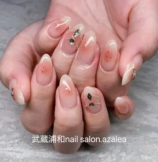 ネイル R inのネイルデザイン