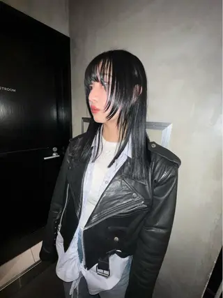 ロング カラー アンニュイヘア🪽 ayumiのヘアスタイル