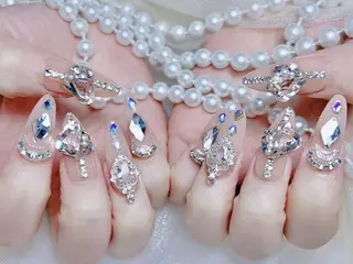 ネイル Hanya 🌈のネイルデザイン