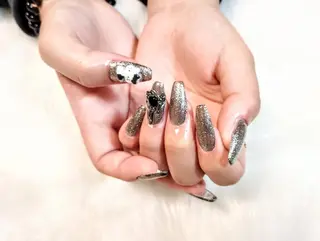 ネイル ＤI'A ネイルサロンのネイルデザイン