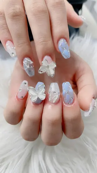 ネイル 菲菲ネイルサロン所属・FF フィフィネイルサロンのネイルデザイン