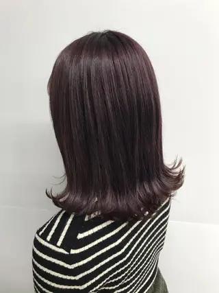 ミディアム 横山 奈央のヘアスタイル