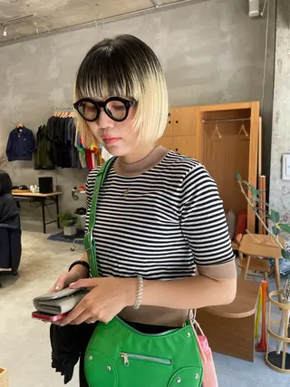 ミディアム wewe: momoeのヘアスタイル