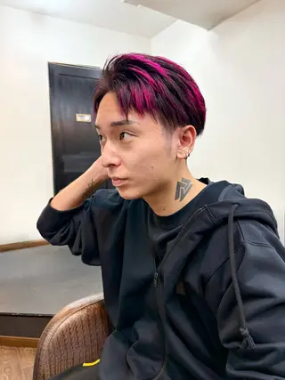 カラー メンズ 〝西葛西、葛西一番の 美髪に〟清水 真之介のヘアスタイル