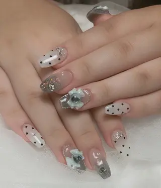 ネイル LR.ONE ヨウのネイルデザイン