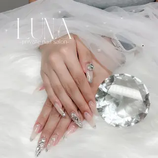 ネイル LUNA MAIのネイルデザイン