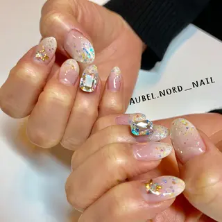 ネイル Aubel.nord_nail所属・Aubel.nord オーベルノールのネイルデザイン