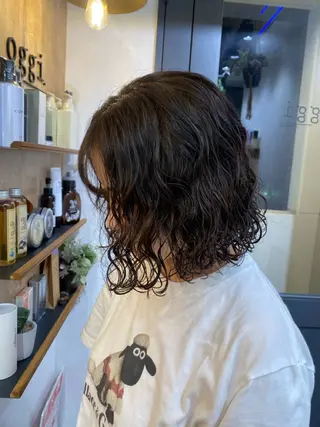 ミディアム 🖤🌀くるくる パーマ🌀🖤ayaのヘアスタイル