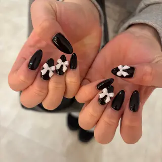 ネイル 栗田 ゆう子のネイルデザイン