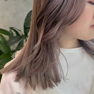 セミロング ぱつっとボブ/Wカラ ー/ことこ🍒のヘアスタイル