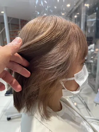 ショート カラー レイヤーの魔術師 𓍼takumi𓍼のヘアスタイル