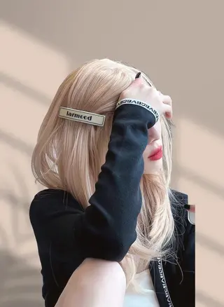 ロング くすみミルクティー/ ブラウン🪡TOWAのヘアスタイル