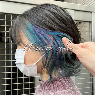 ミディアム カラー レイヤーカット/ 前髪顔周りカットのヘアスタイル