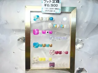 ネイル Queennail 北堀江megumiのネイルデザイン