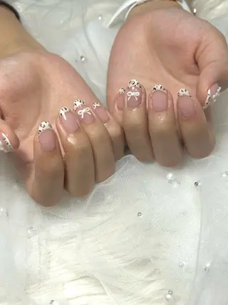 ネイル Allybell🫧 Ayakaのネイルデザイン