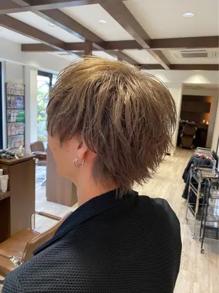 ショート カラー 🌿ストレート🌿 髪質改善☘️シュウヤのヘアスタイル