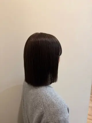 ミディアム 對馬 小菜美のヘアスタイル