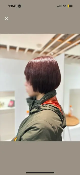 ショート 白土 さくらのヘアスタイル