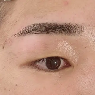 アイブロウ KOKUA Ren🇰🇷🤍の眉毛・アイブロウイメージ