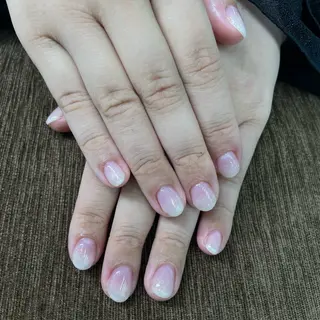 ネイル MAXKELLY EMIのネイルデザイン