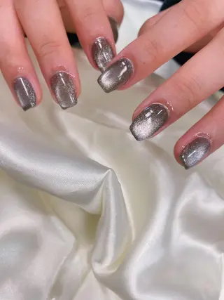 ネイル Me d'eau所属・Me d'eau Rinaのネイルデザイン