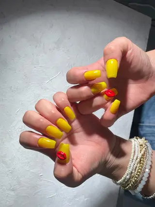 ネイル Cleo 名古屋駅店 🖤Seraのネイルデザイン
