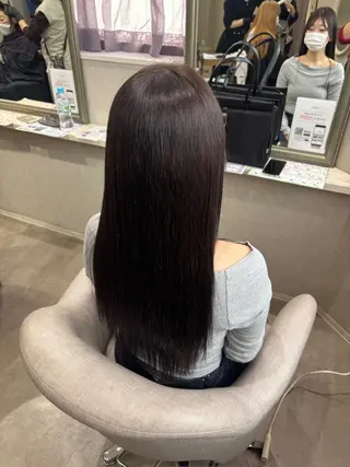 ロング aika .のヘアスタイル