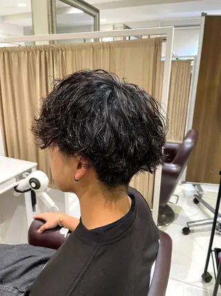パーマ メンズ 佐々木 拓海のヘアスタイル