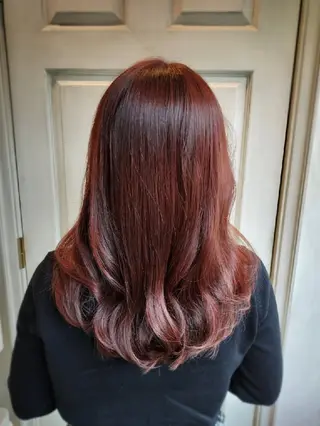 セミロング カラー Watanabe. cのヘアスタイル