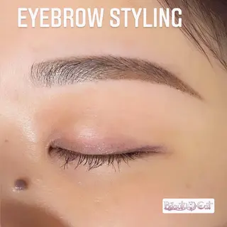 アイブロウ Beautycat Chihiroのマツエク・マツパデザイン